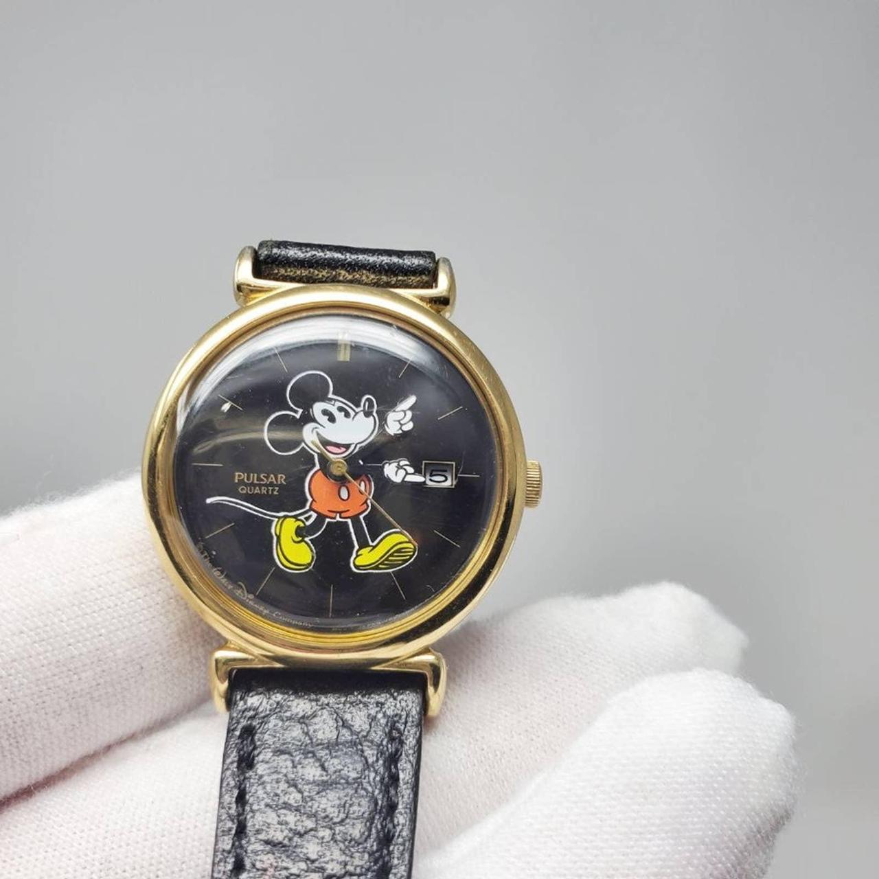 Pulsar mickey mouse outlet watch