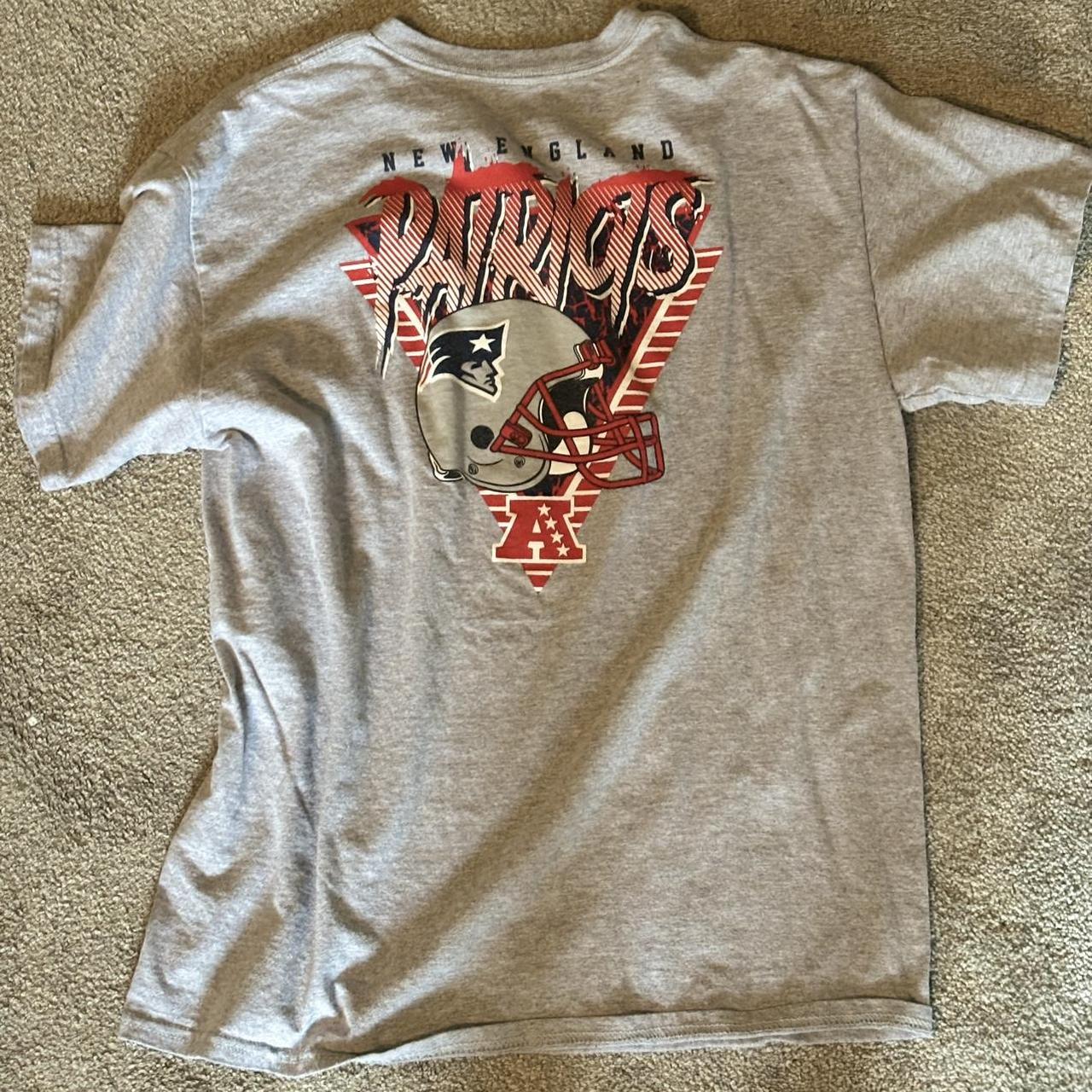 Vintage Style New England Patriots T-shirt. Size... - Depop