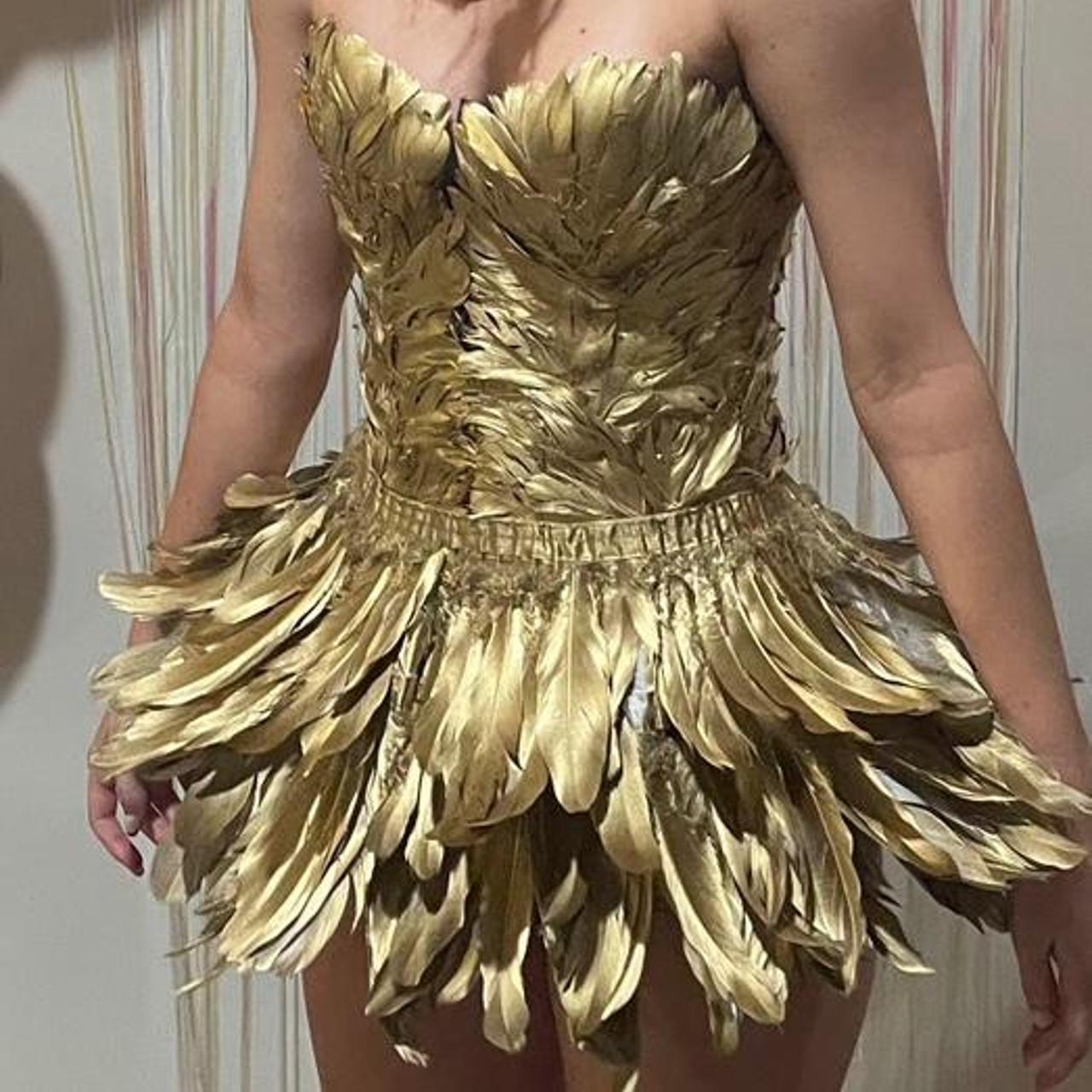 Goddess Women's Gold Fancydress Depop
