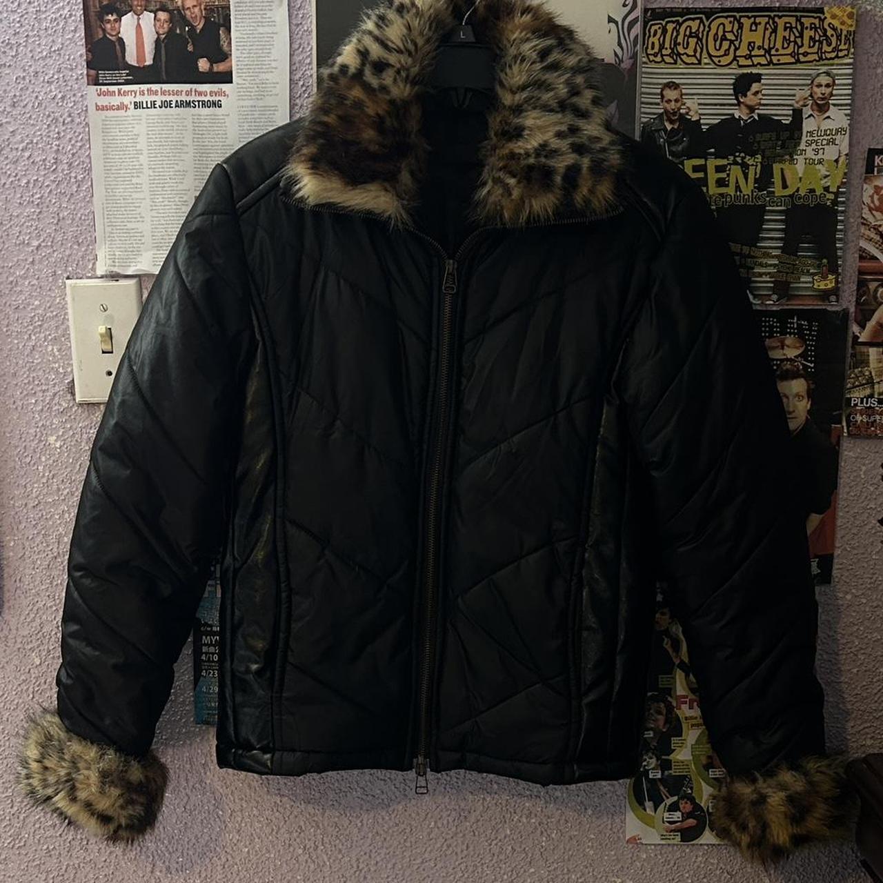 Jacket midas - Depop