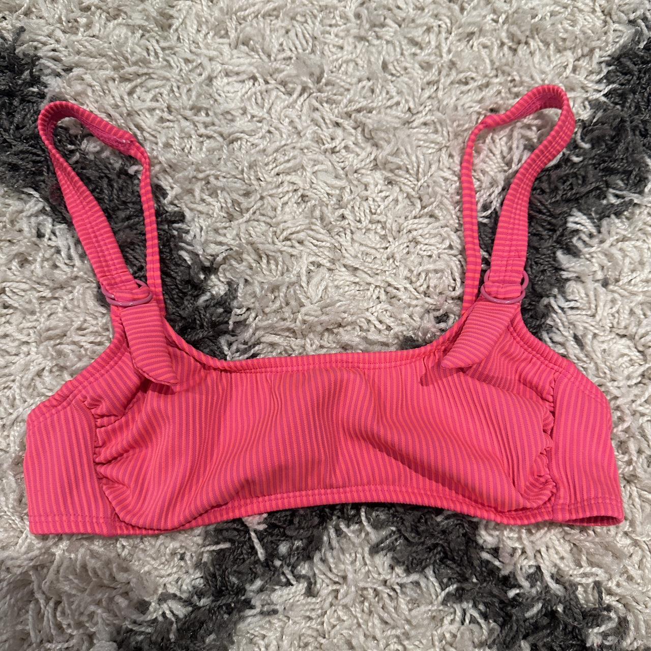 medium pink bikini top - Depop
