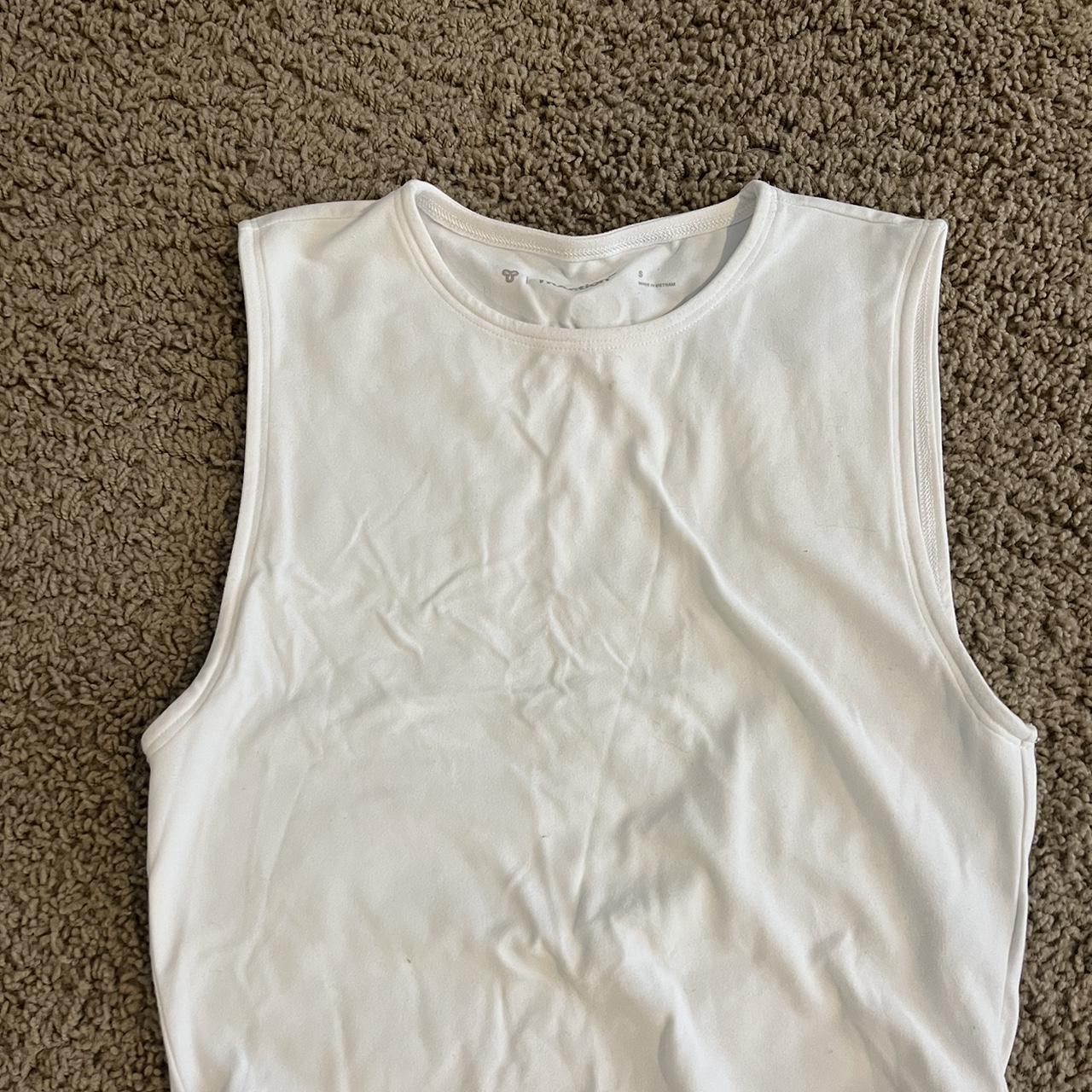 Aritzia TnAction TNA Butter Tank Top