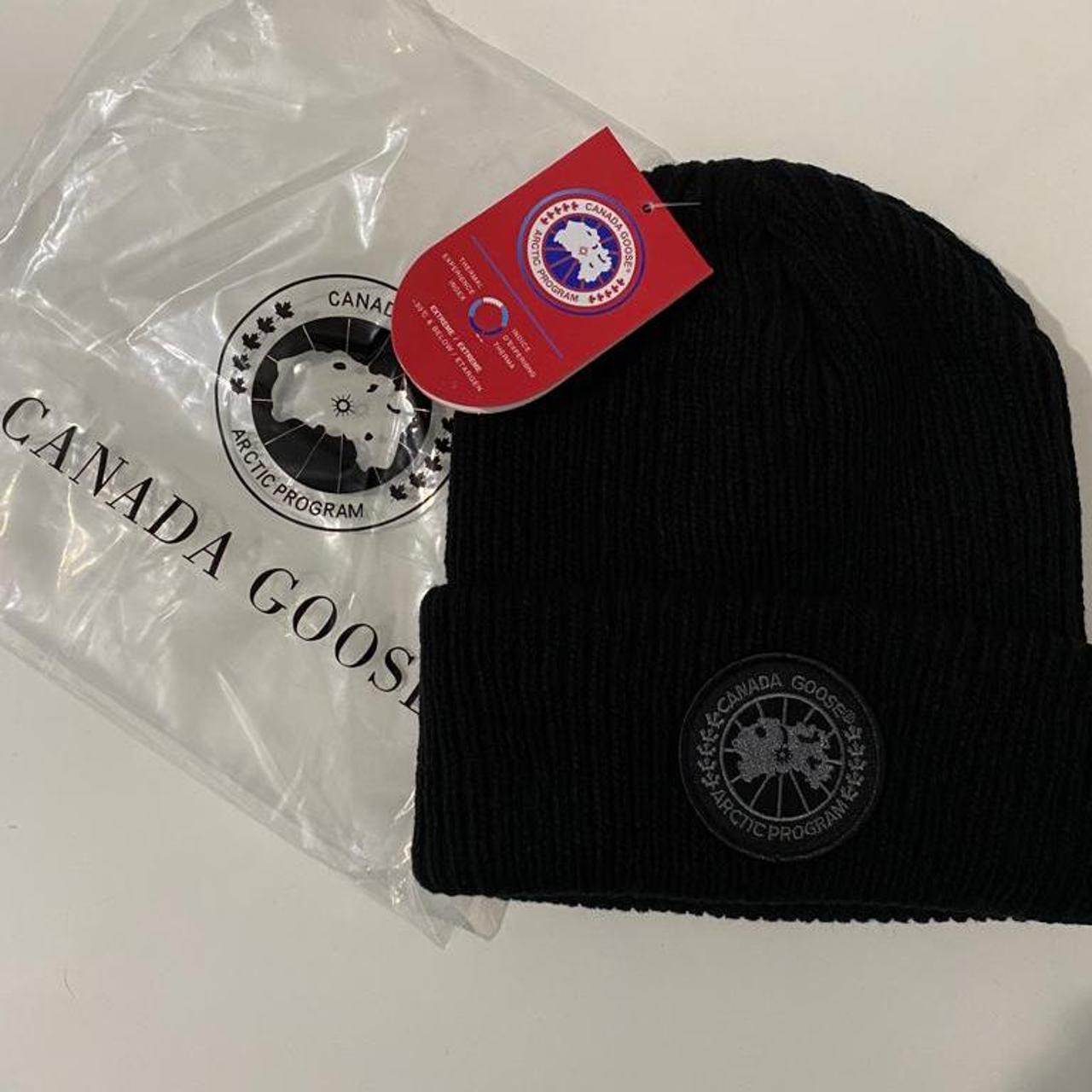 Canada Goose Beanie Black/Black - Depop