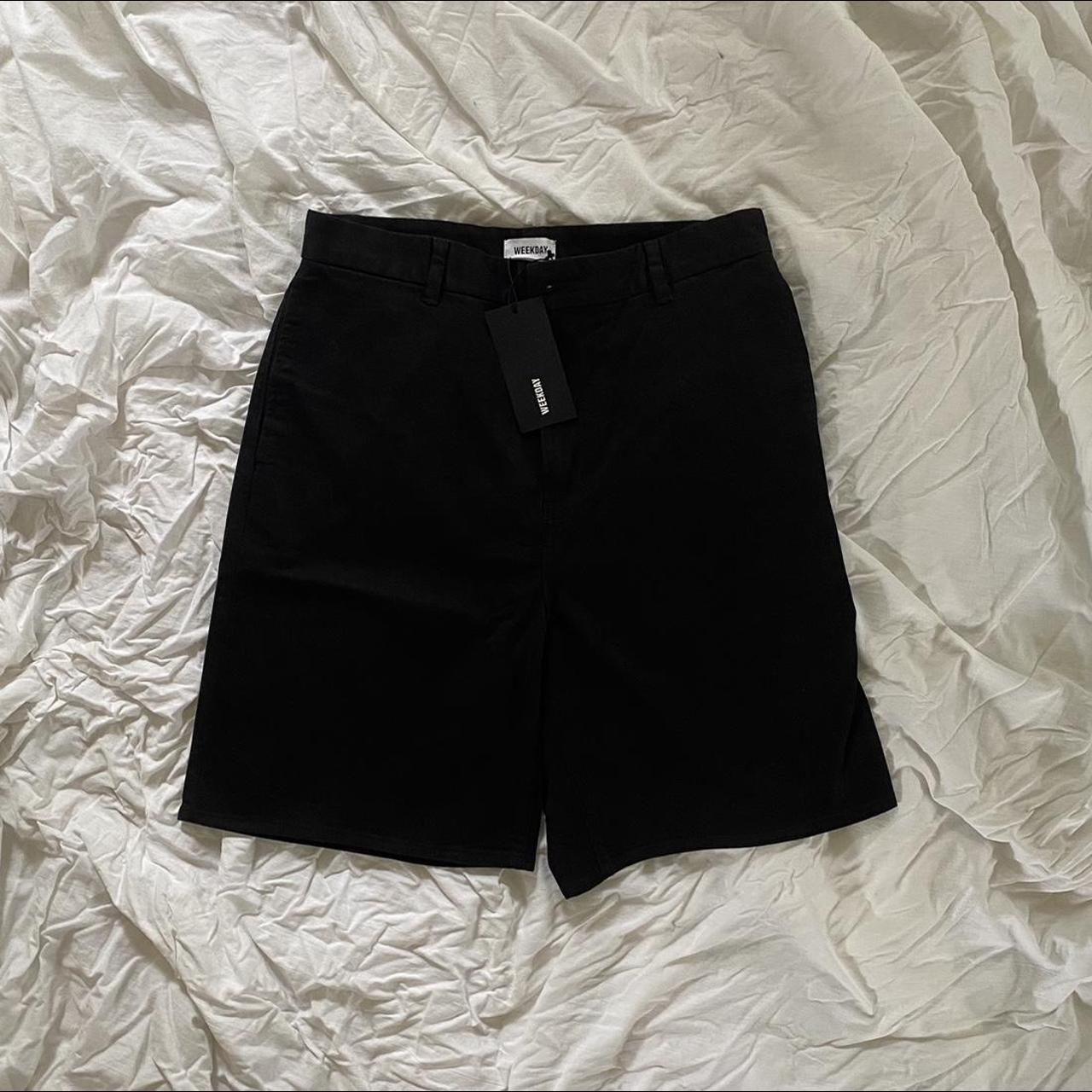 Weekday Ross Shorts Black Size 48 fits 32 waist 8”... - Depop