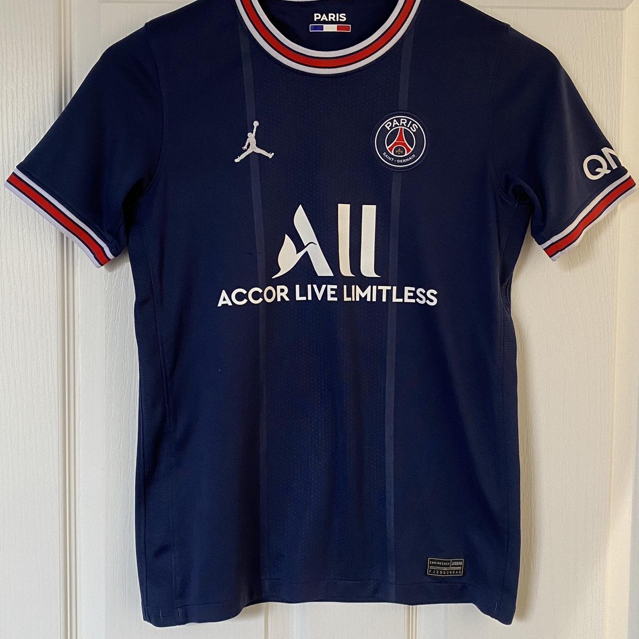 PSG home kit 21/22 size XL kids - Depop