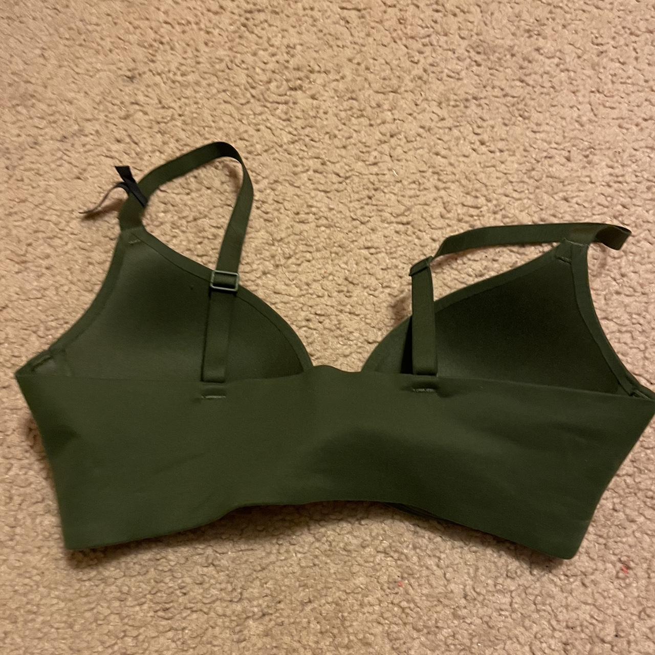 Never worn, green panties and bra. Bra size:38C - Depop