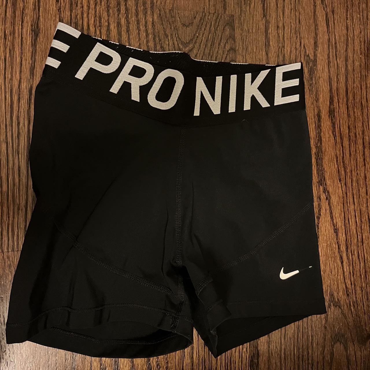 Black Nike Pro Spandex Size XS - Depop
