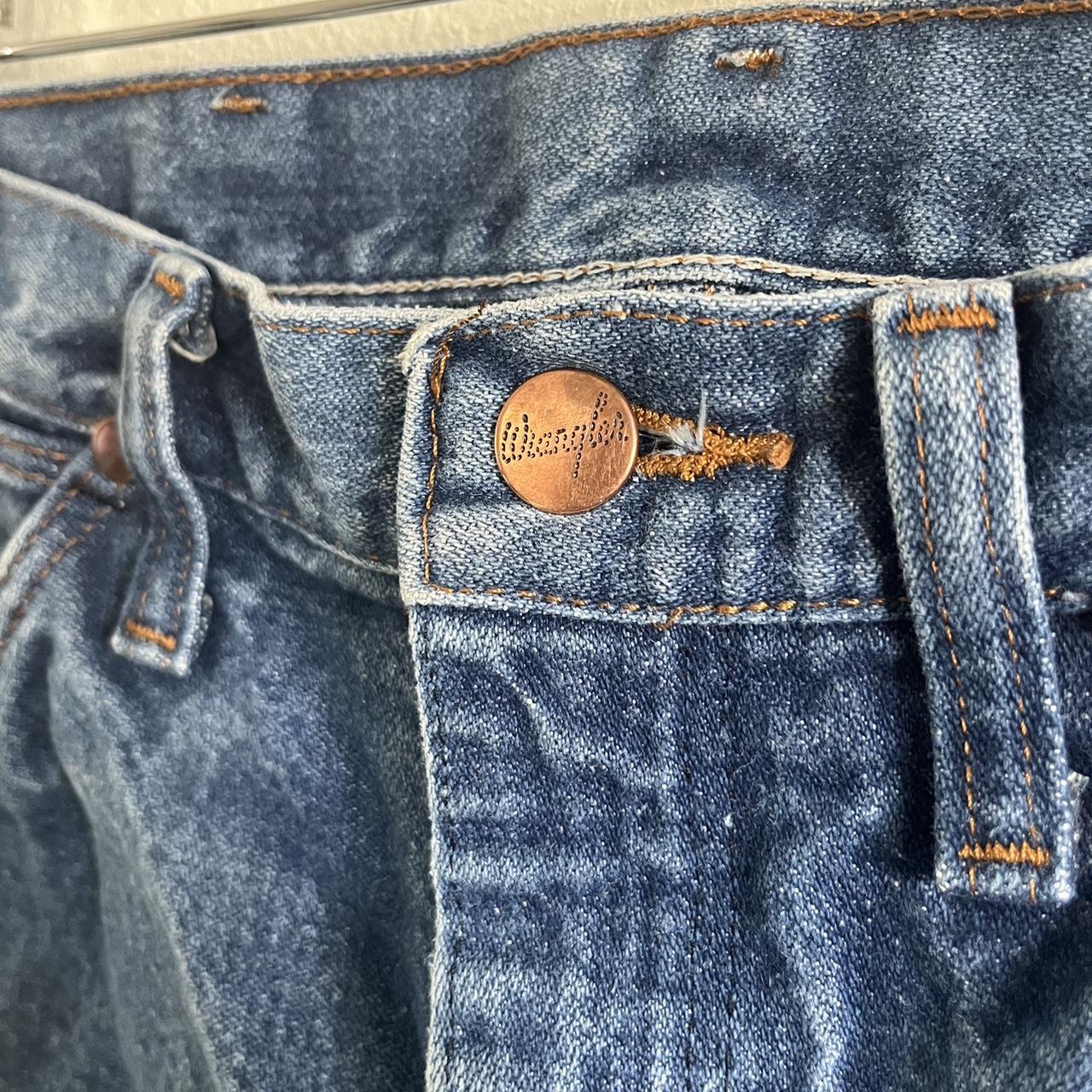 Wrangler Women's Navy and Blue Jeans | Depop