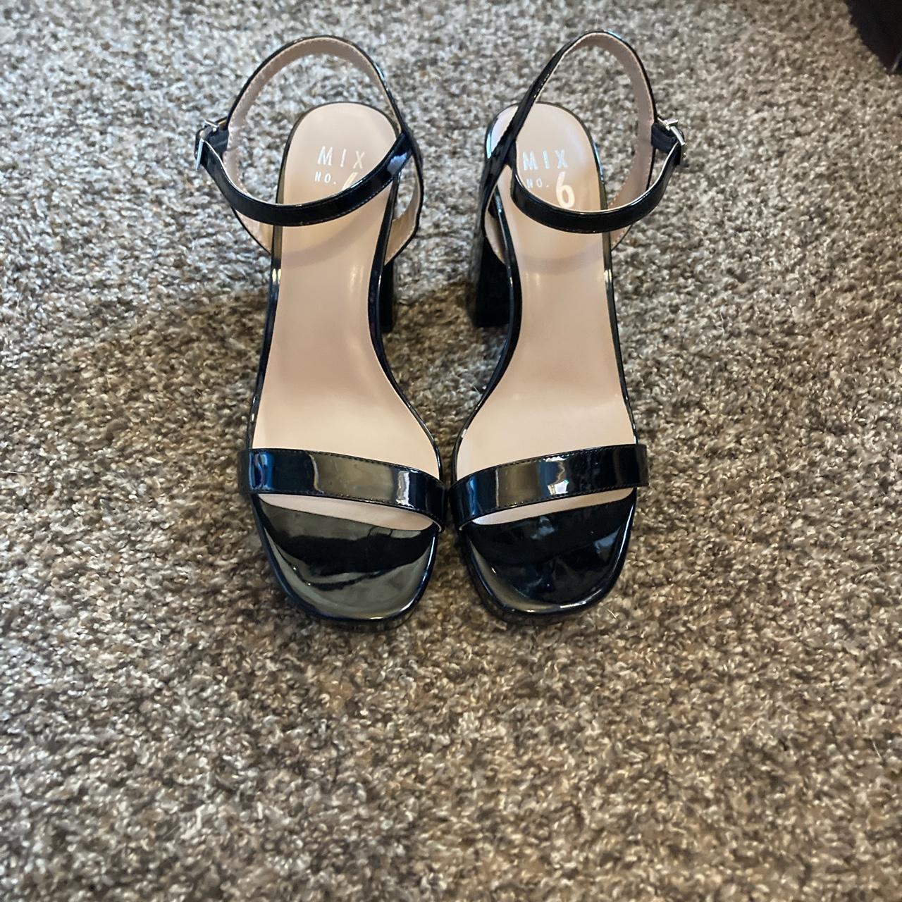 Dsw store fancy sandals