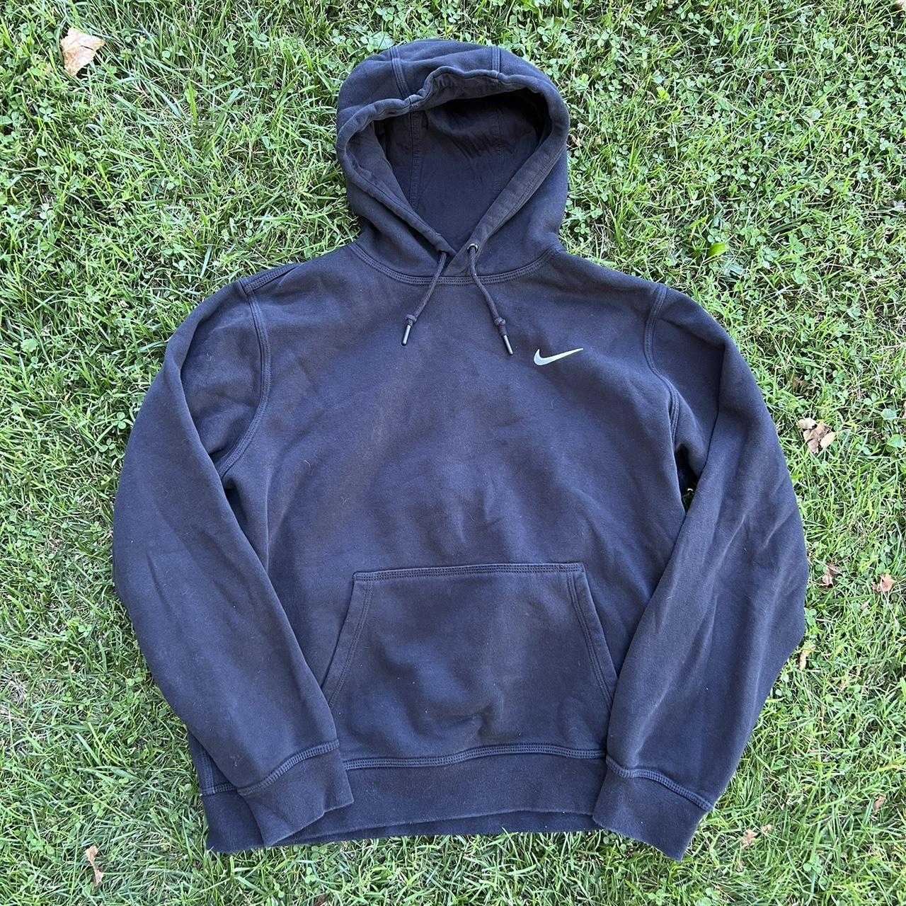 womens black nike essential hoodie