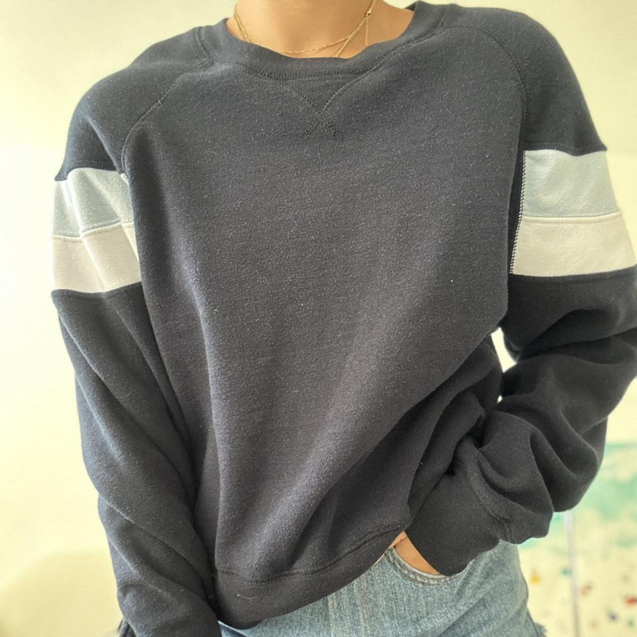 Brandy Melville Pullover Depop