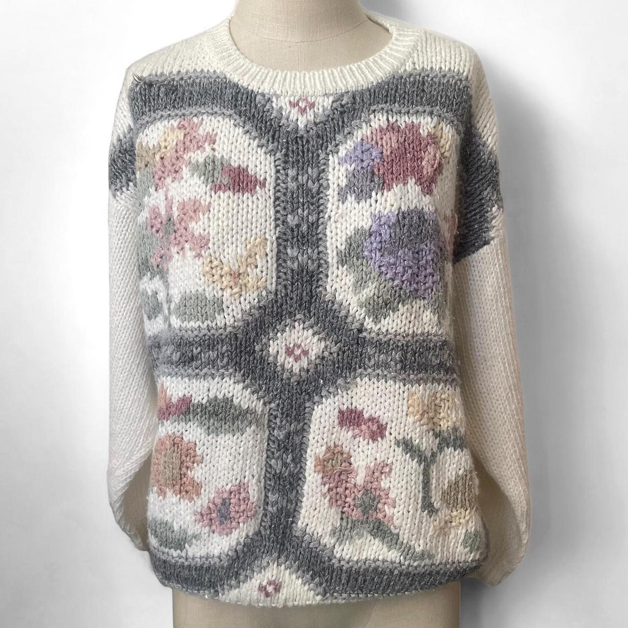 Vintage Floral Knit Sweater Hand knit • Coastal... - Depop