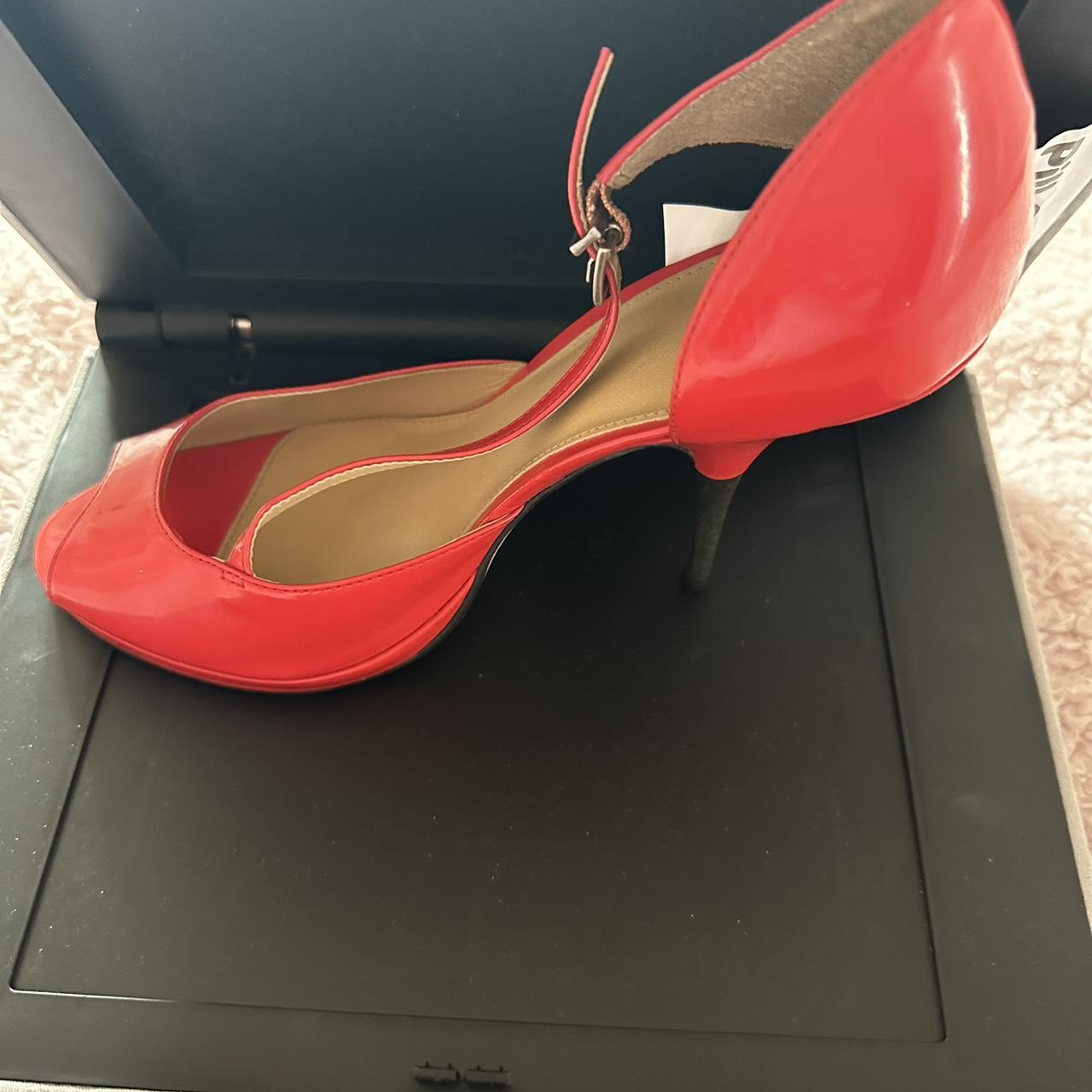 carvela red shoes