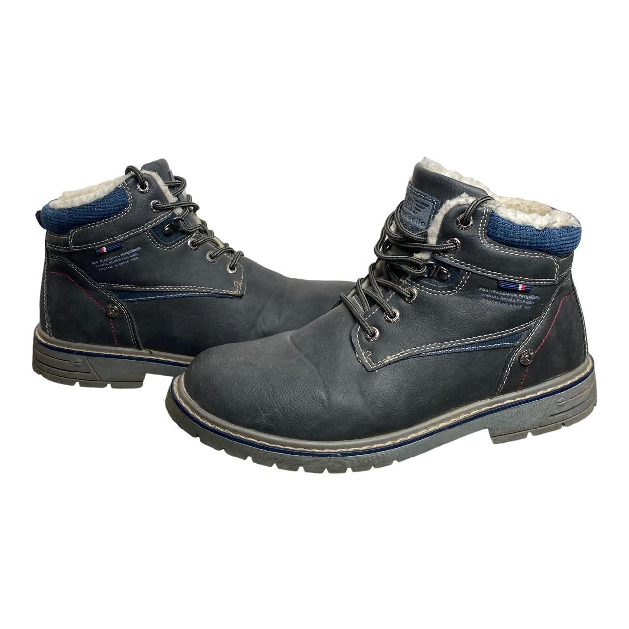 mens grey walking boots