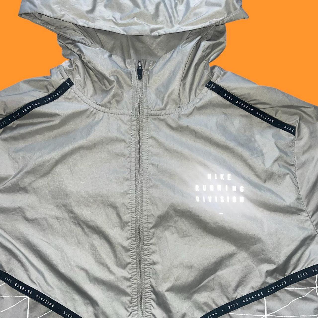 nike shield flash run division