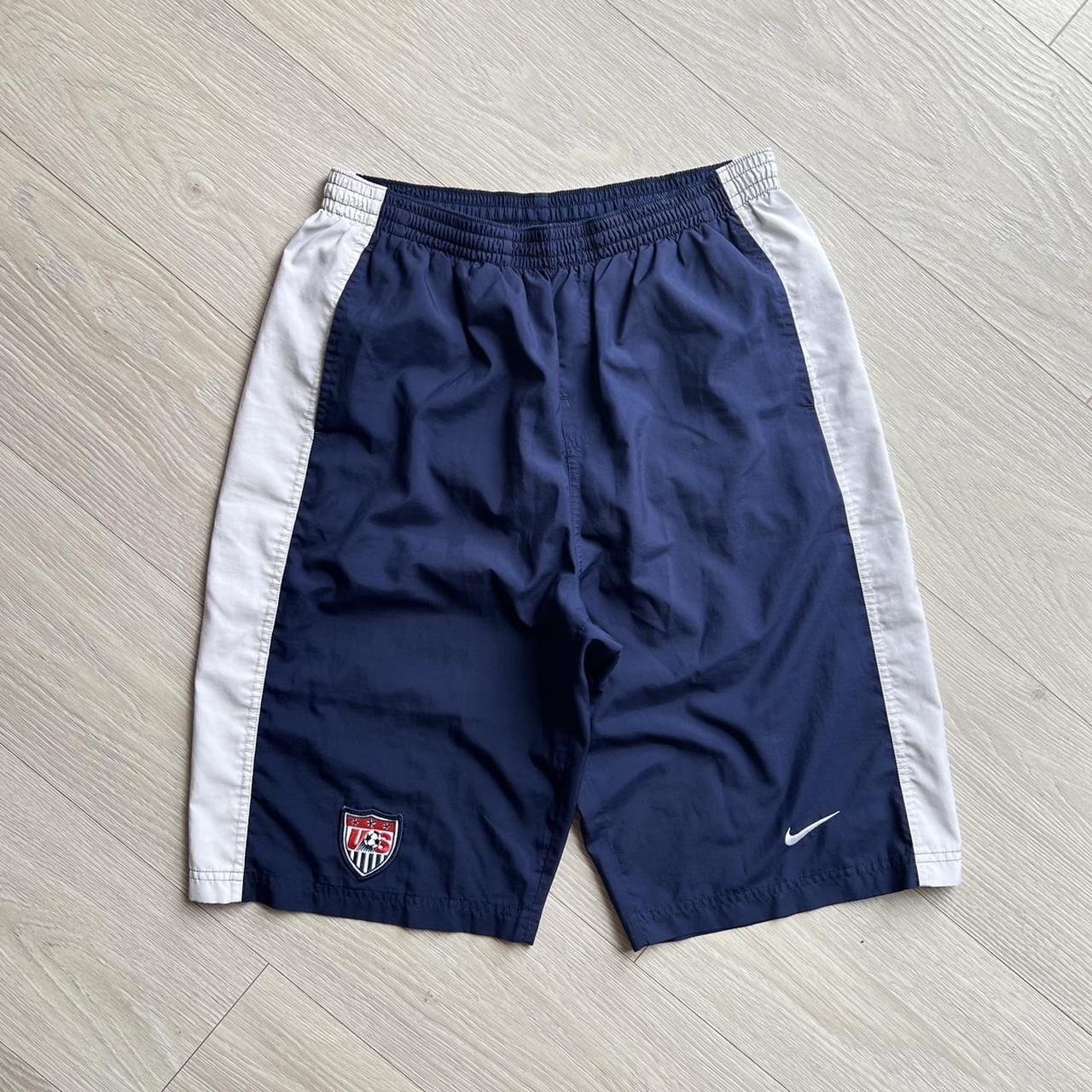 Nike shorts t90 hotsell