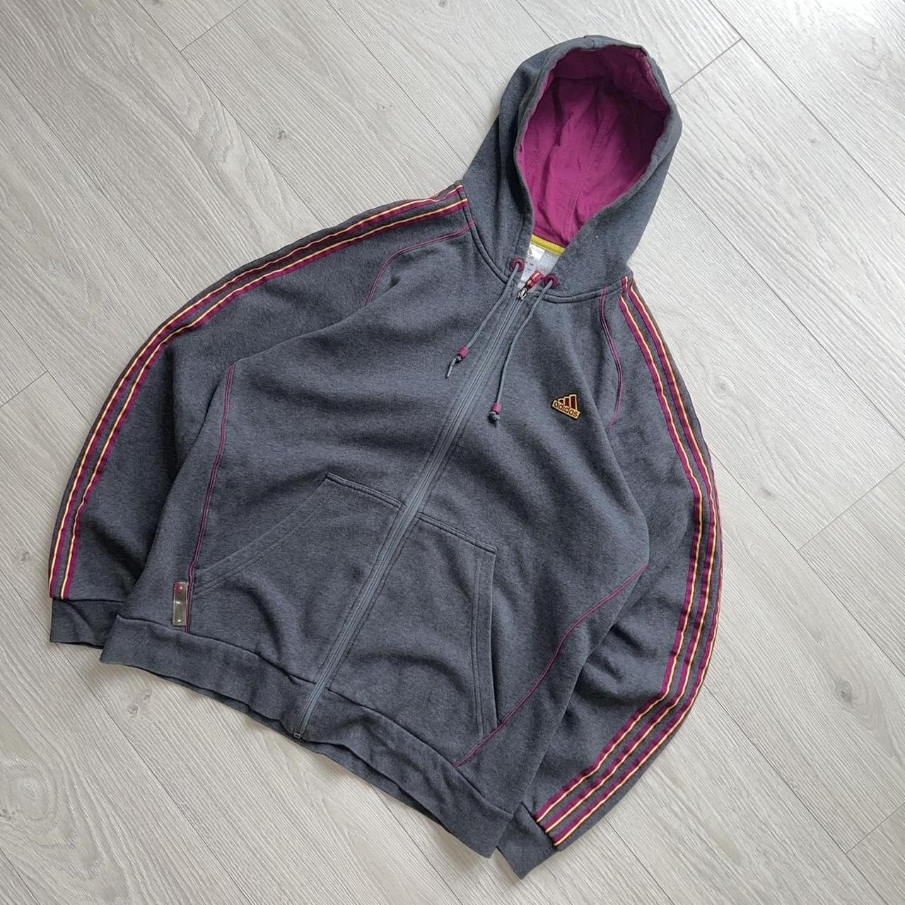 トップス 90s archive adidas zip up hoodie y2k tec 90s archive adidas zip up hoodie y2k tec - メルカリ