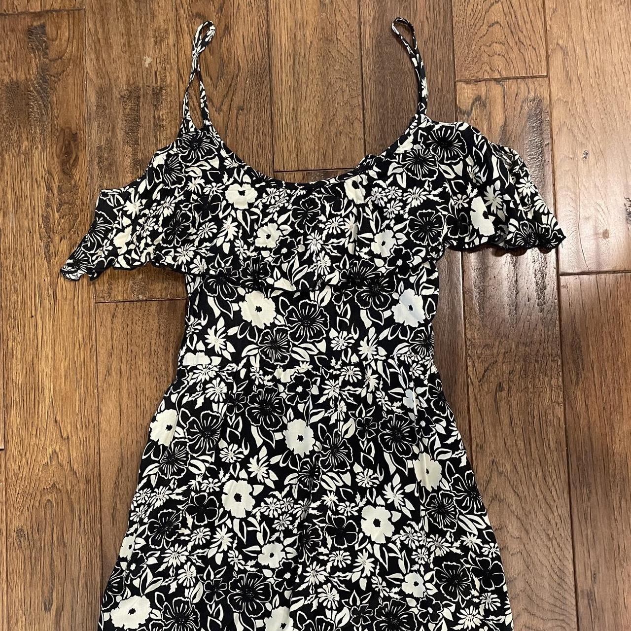 item listed by lindsey2320
