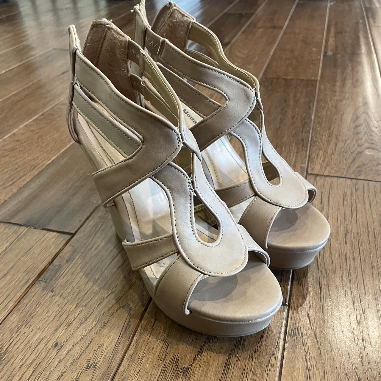 item listed by lindsey2320
