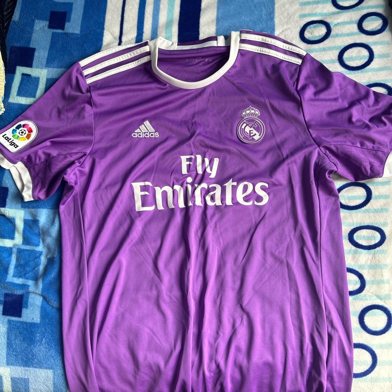 Real Madrid purple jersey Size L - Depop