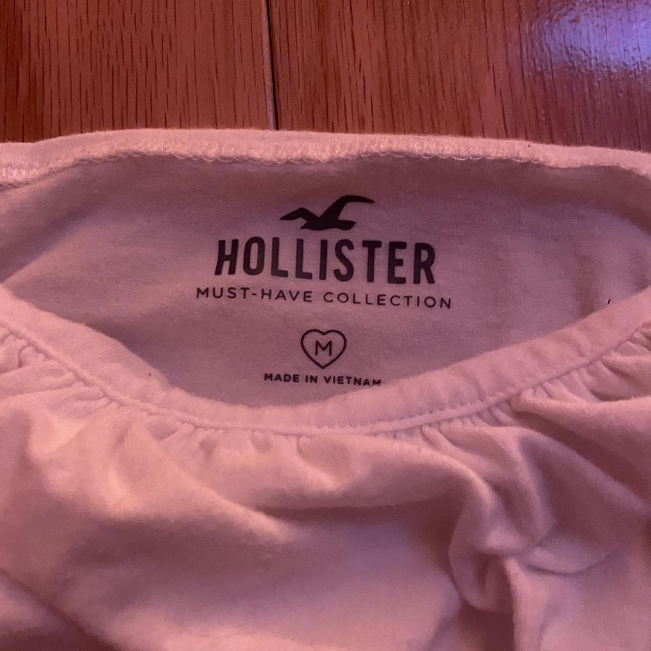 supes cute white ribbed hollister top, i really like... Depop