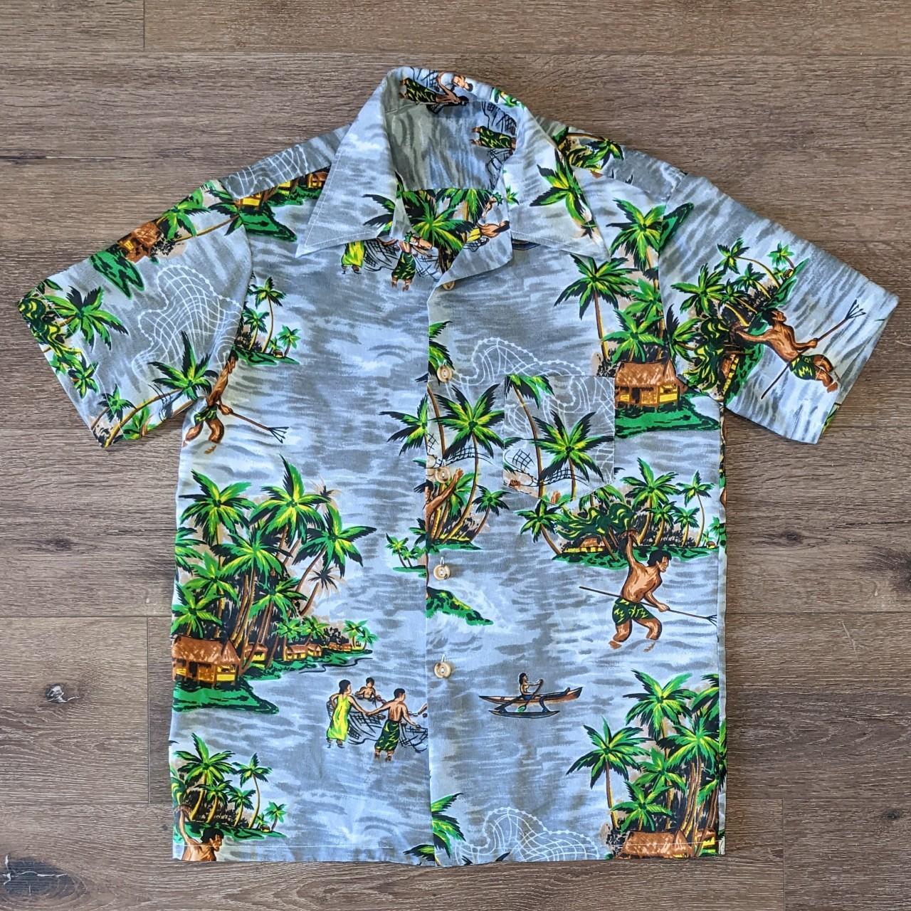 Vintage JC Penney Hawaiian shirt Size M Pit to pit... - Depop