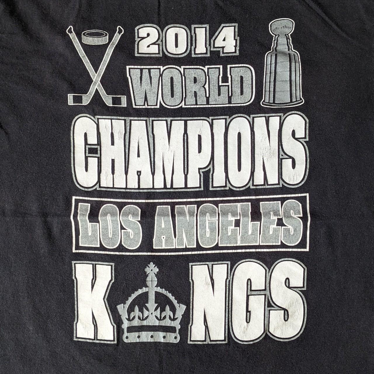 Grey '2014 Stanley Cup Los Angeles Kings' Tee! - Depop