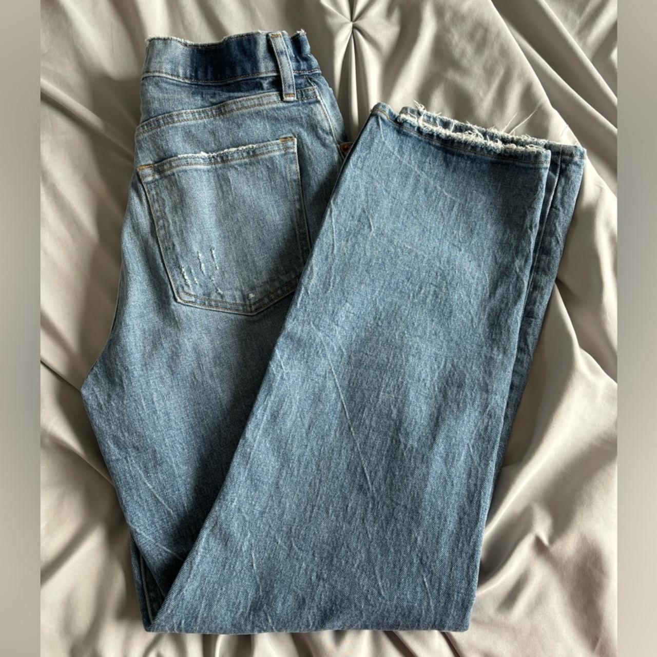 Abercrombie & Fitch The 90s Straight Ultra High Rise... - Depop