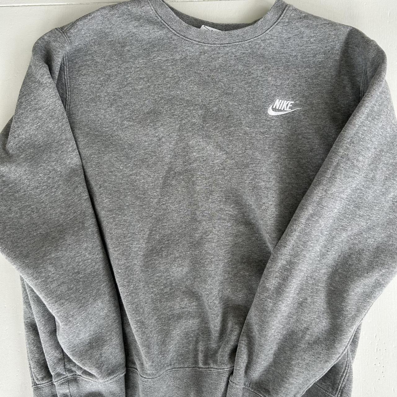 mens grey nike sweatshirt