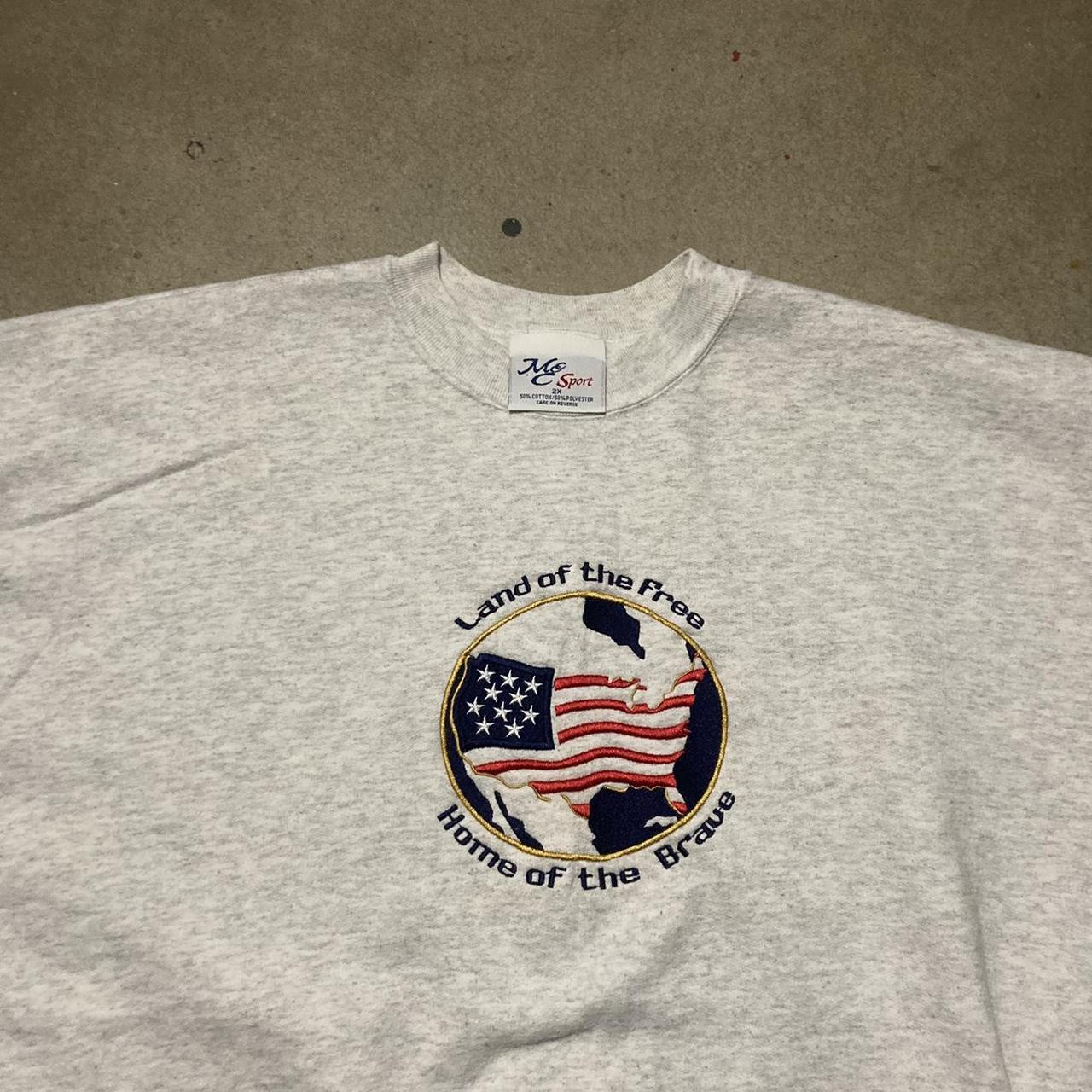 vintage usa crewneck Size: Tagged XXL but fits boxy... - Depop