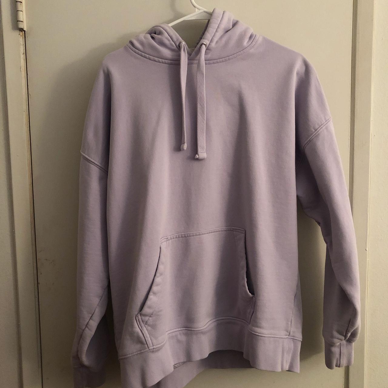 H&m heavyweight lavender Size L but fits more like... - Depop