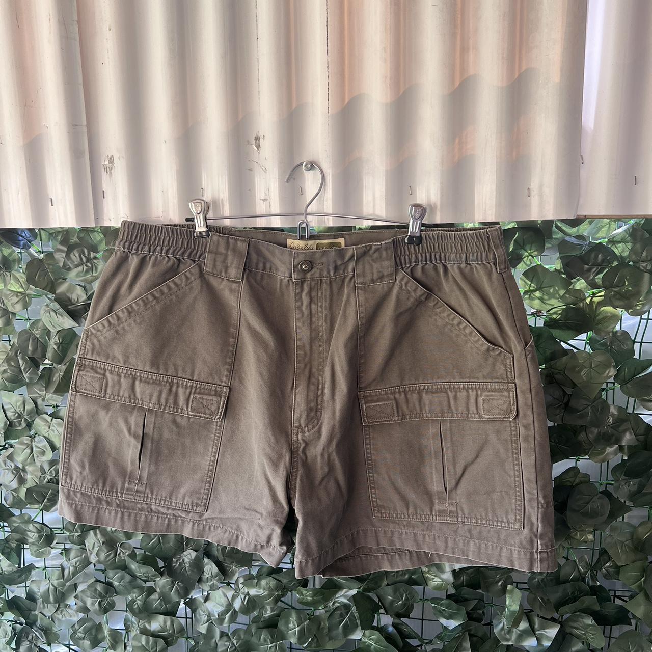 Cabela's Men's Khaki Shorts | Depop