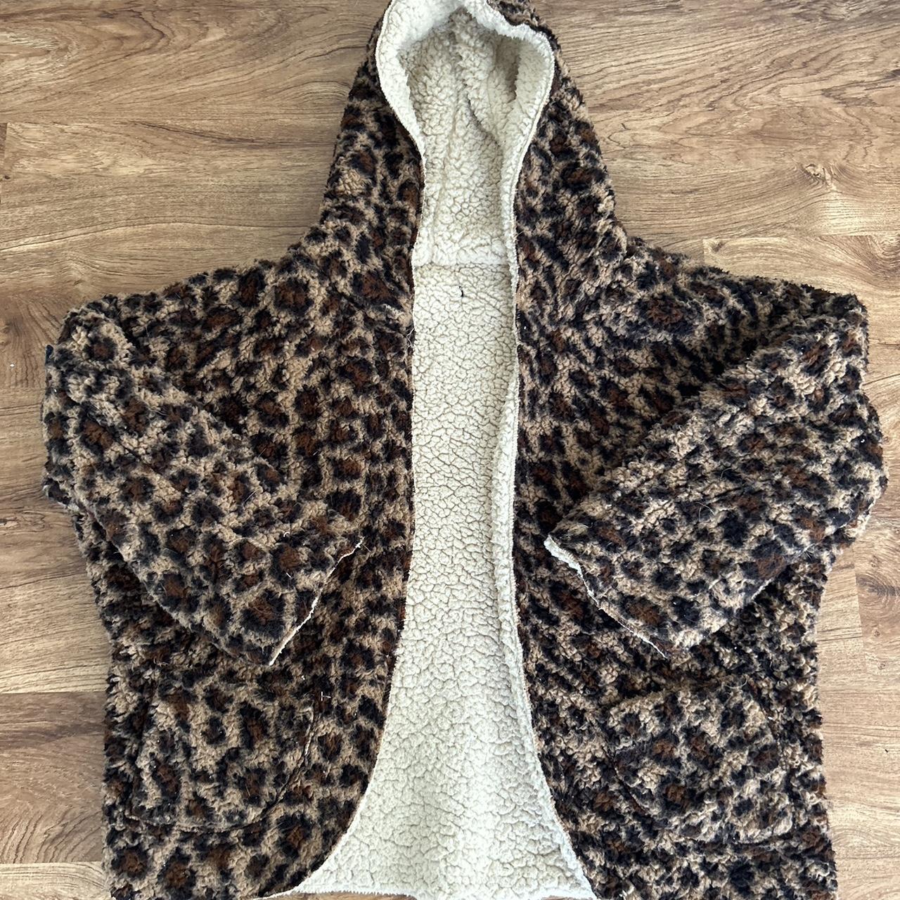 Oversized leopard print sherpa with... - Depop