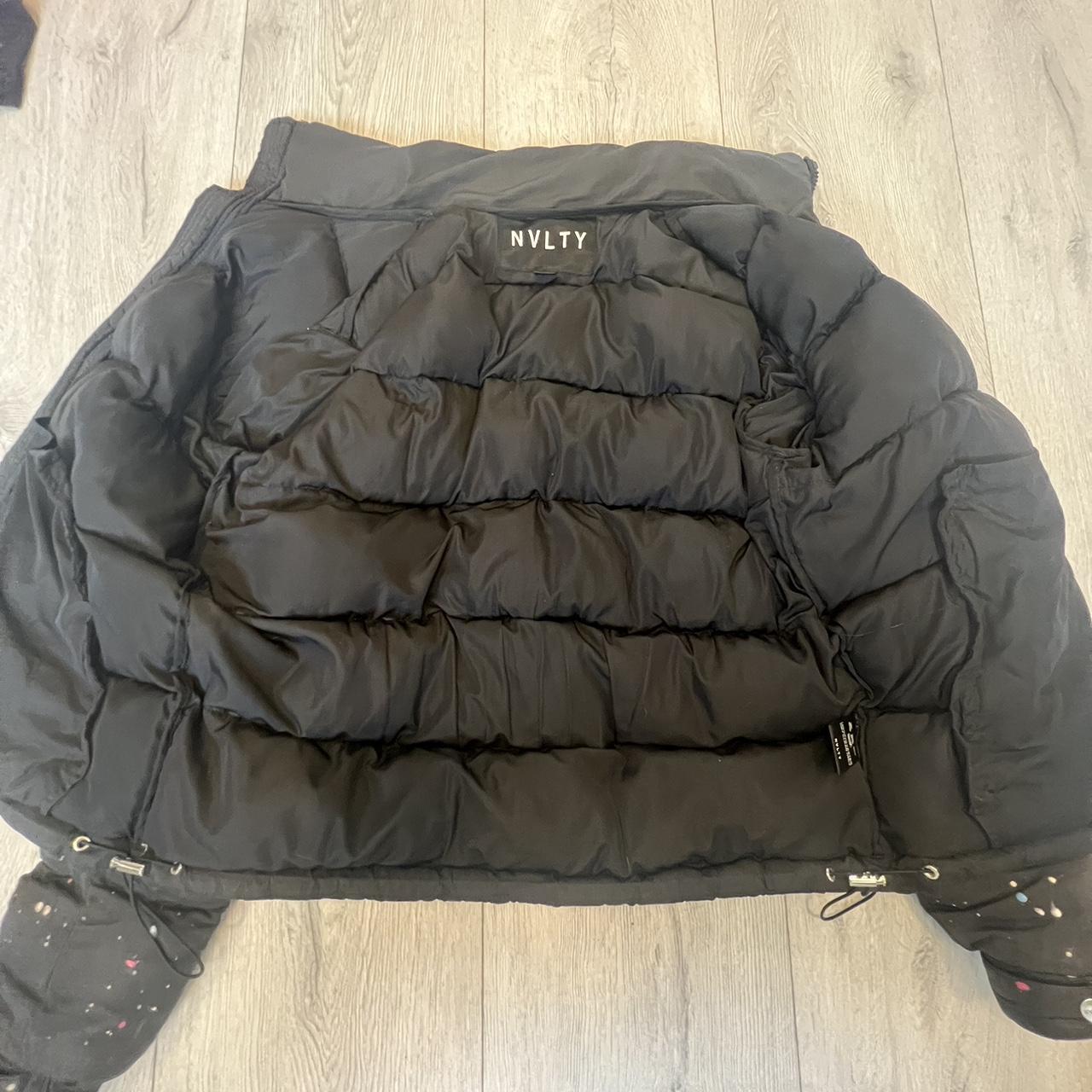 the condition of this coat is amazing but the only... - Depop