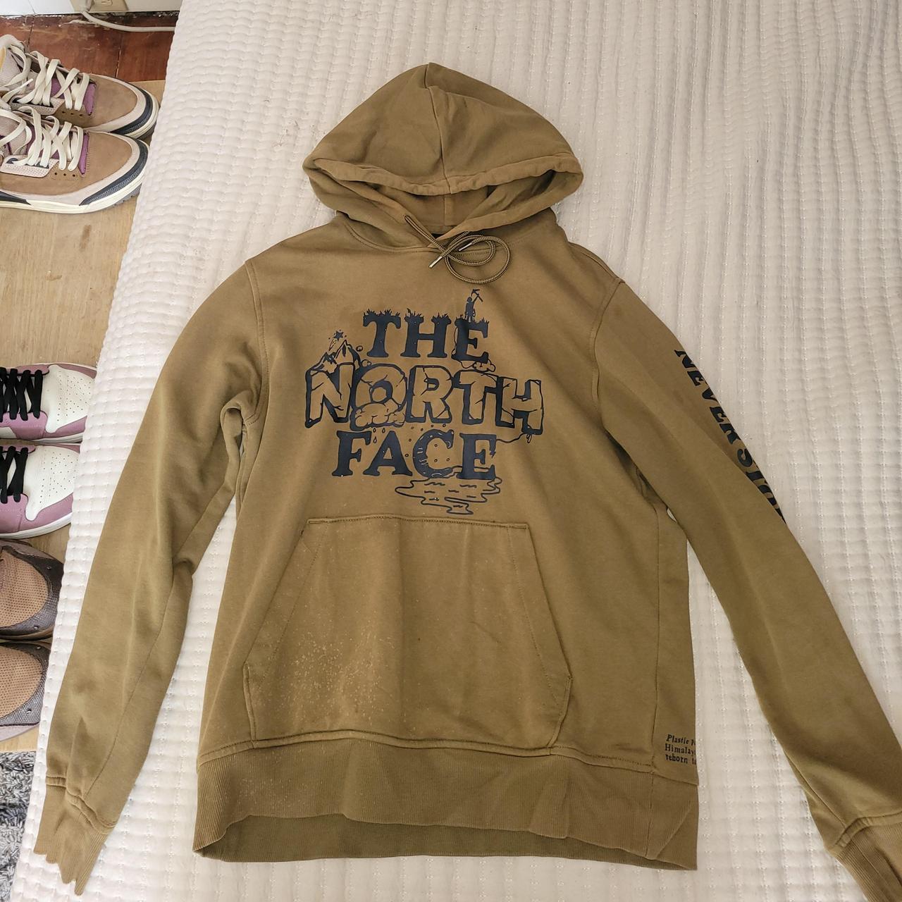 The North Face Men's Green Hoodie | Depop