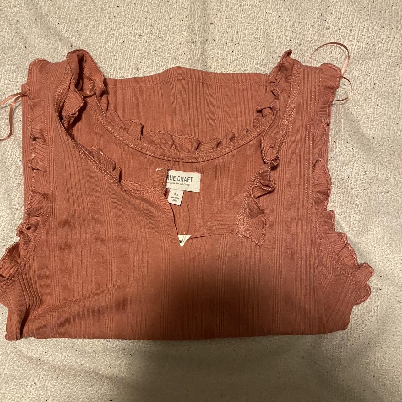 Belk Women's Pink Shirt Depop