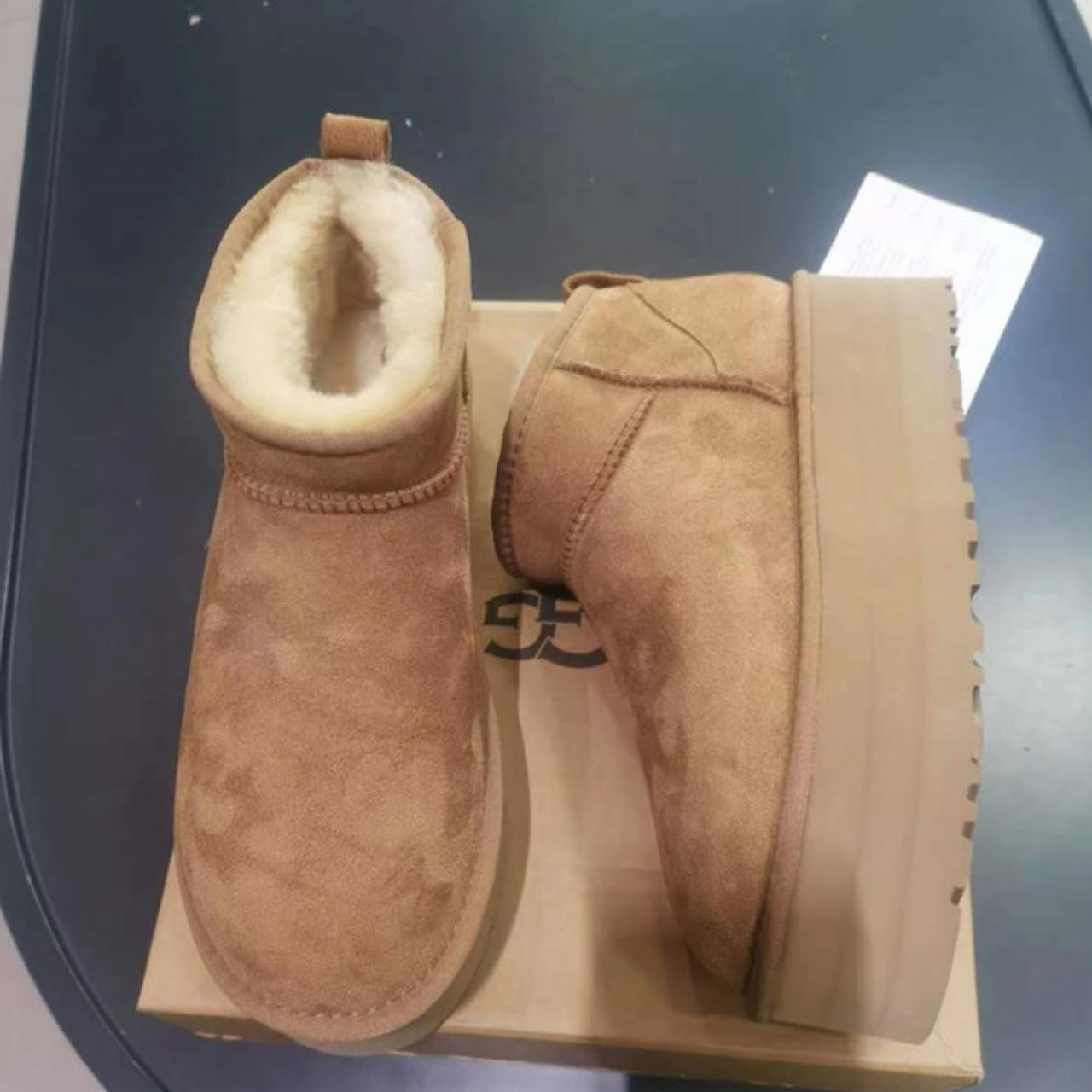 Ugg on sale boots 39