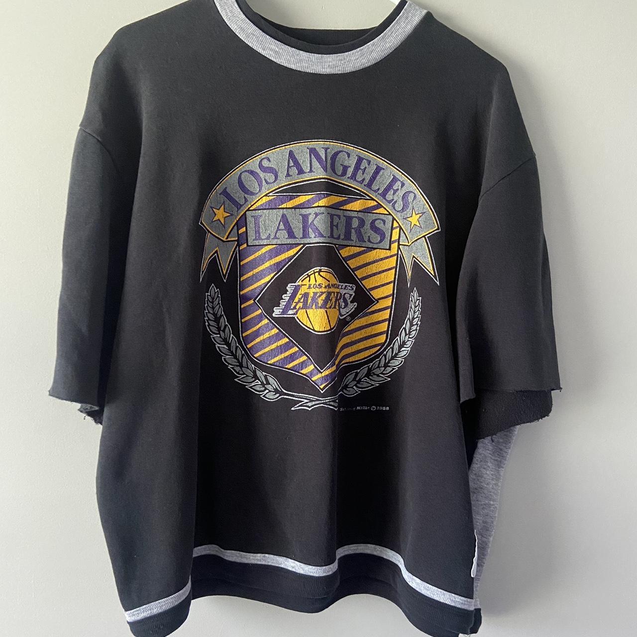 Los Angeles Lakers Crewneck Sweatshirt - Depop