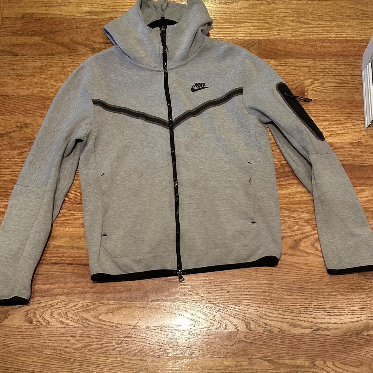 nike tech grey hoodie xs