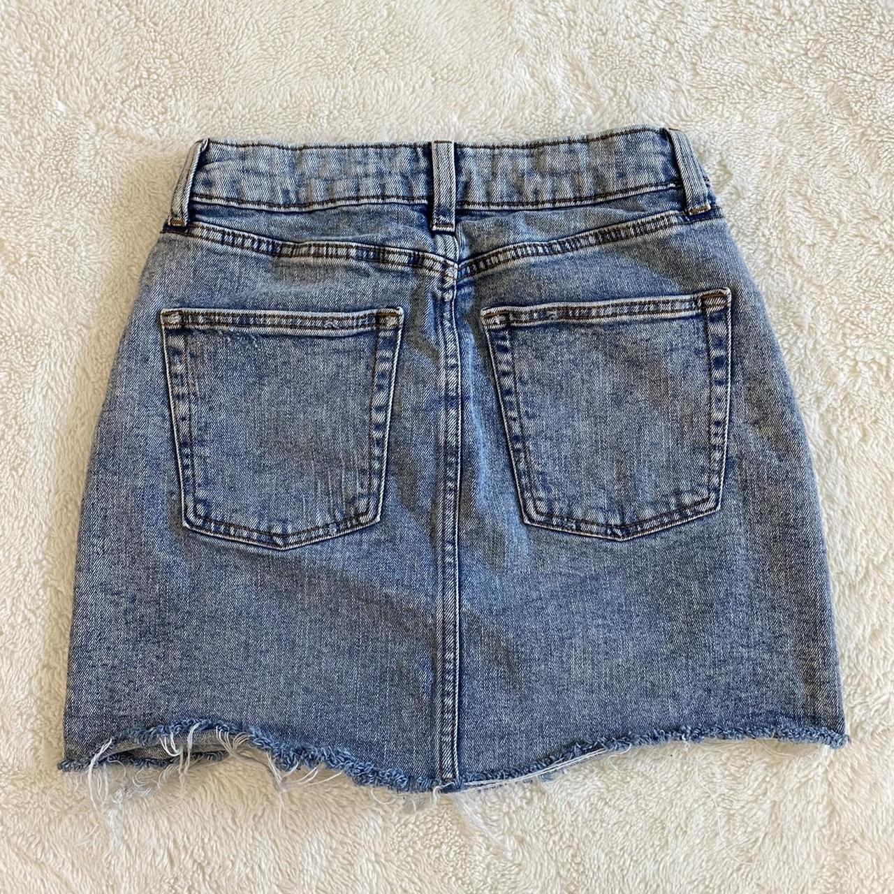 Wild Fable Denim Skirt • US size 4 • pretty... - Depop