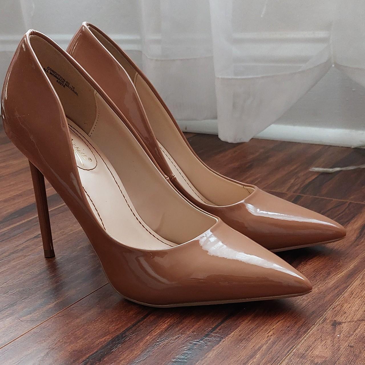 Nude sale skinny heels