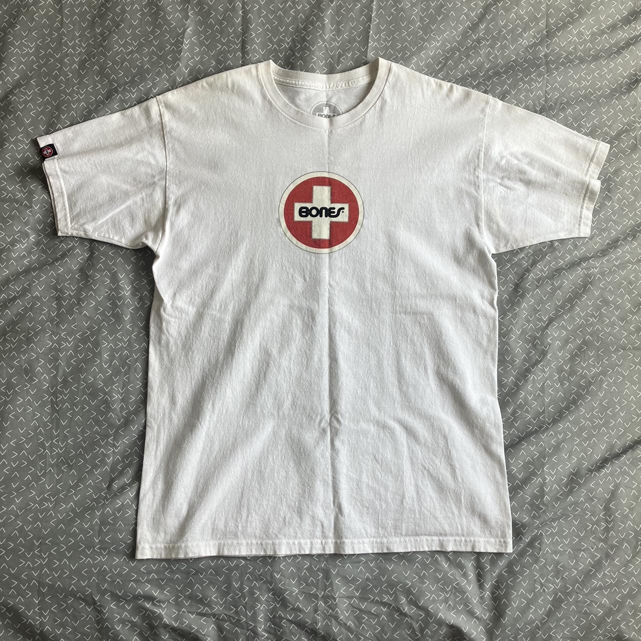 Bones Men's White and Red T-shirt