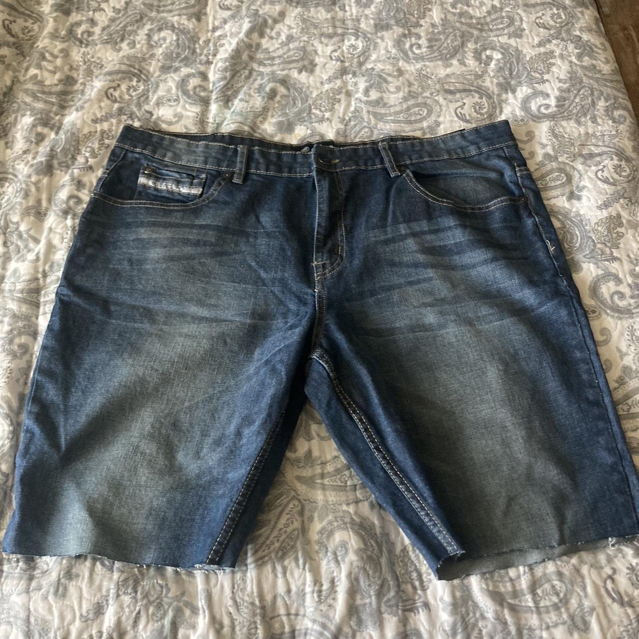 ecko jorts nice rhino embroidery on the back right... - Depop