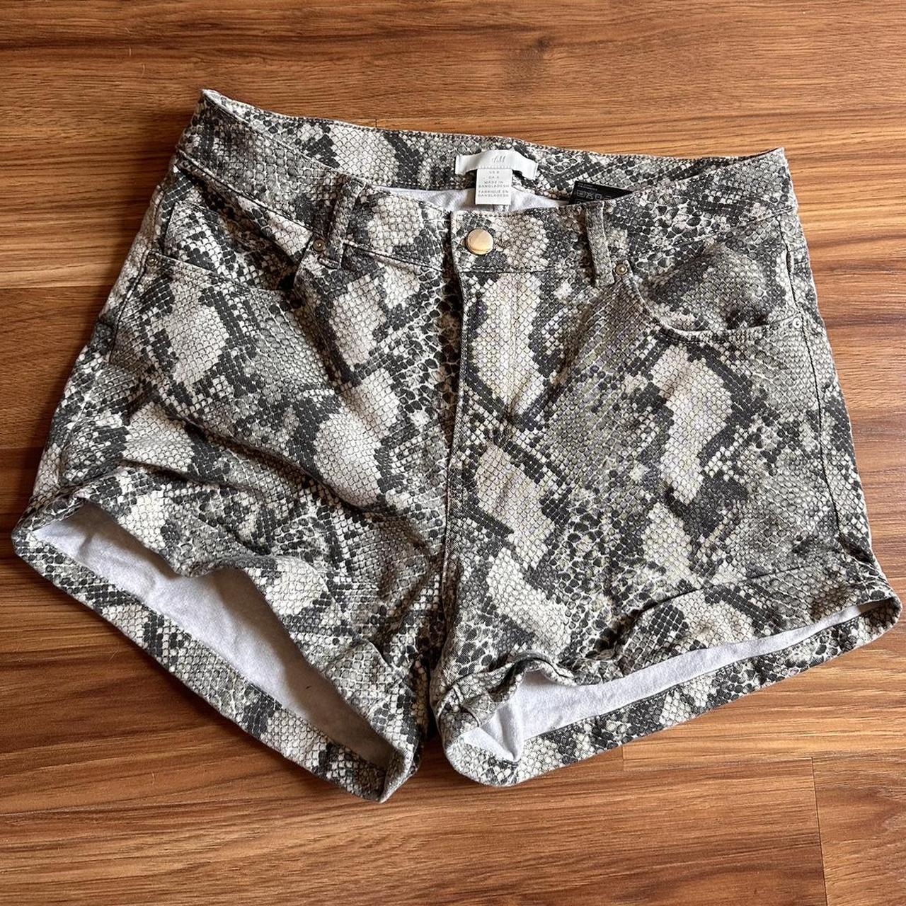 H M snake print shorts. Stretchy jean like material