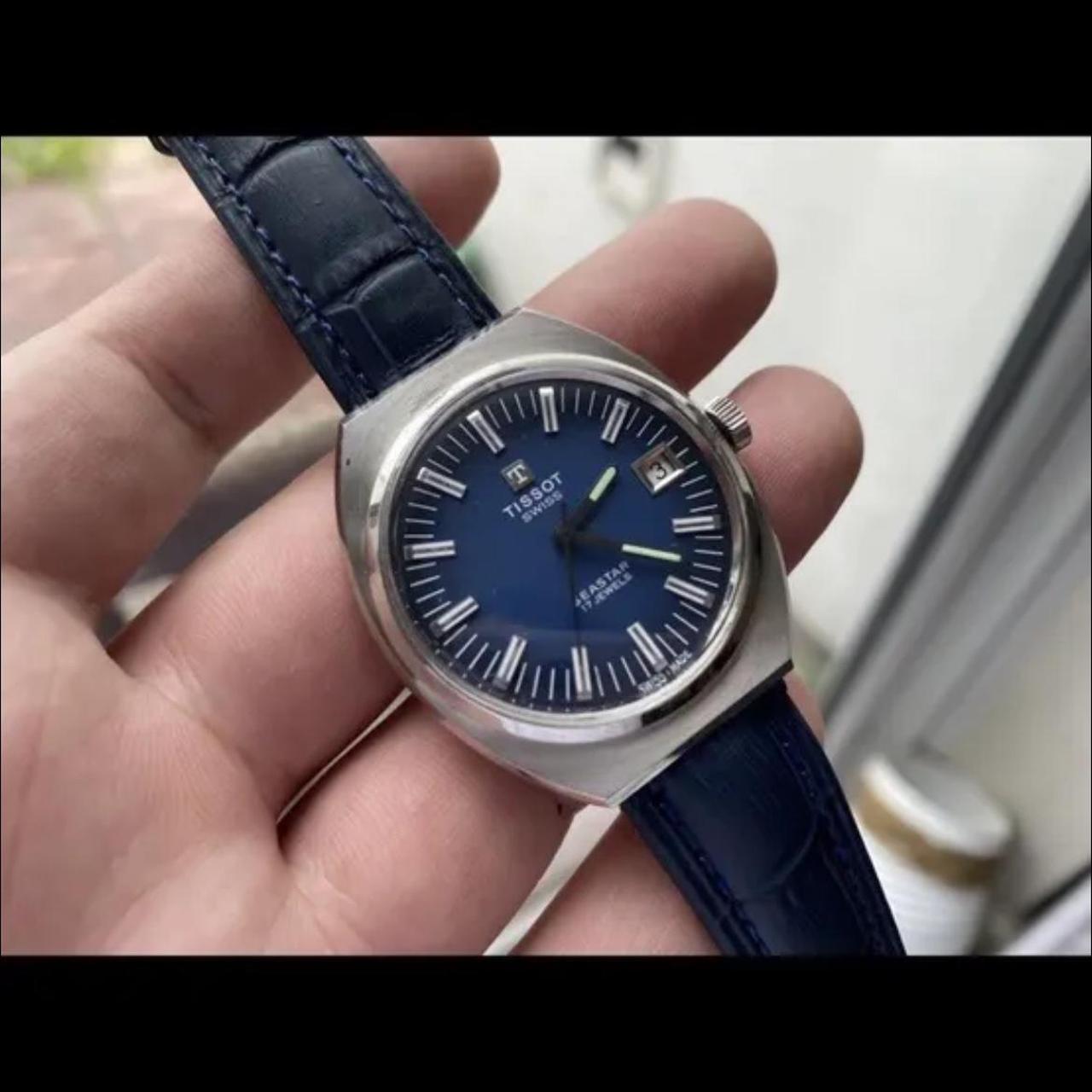 This Vintage Tissot Seastar 17 Jewels watch is a Depop