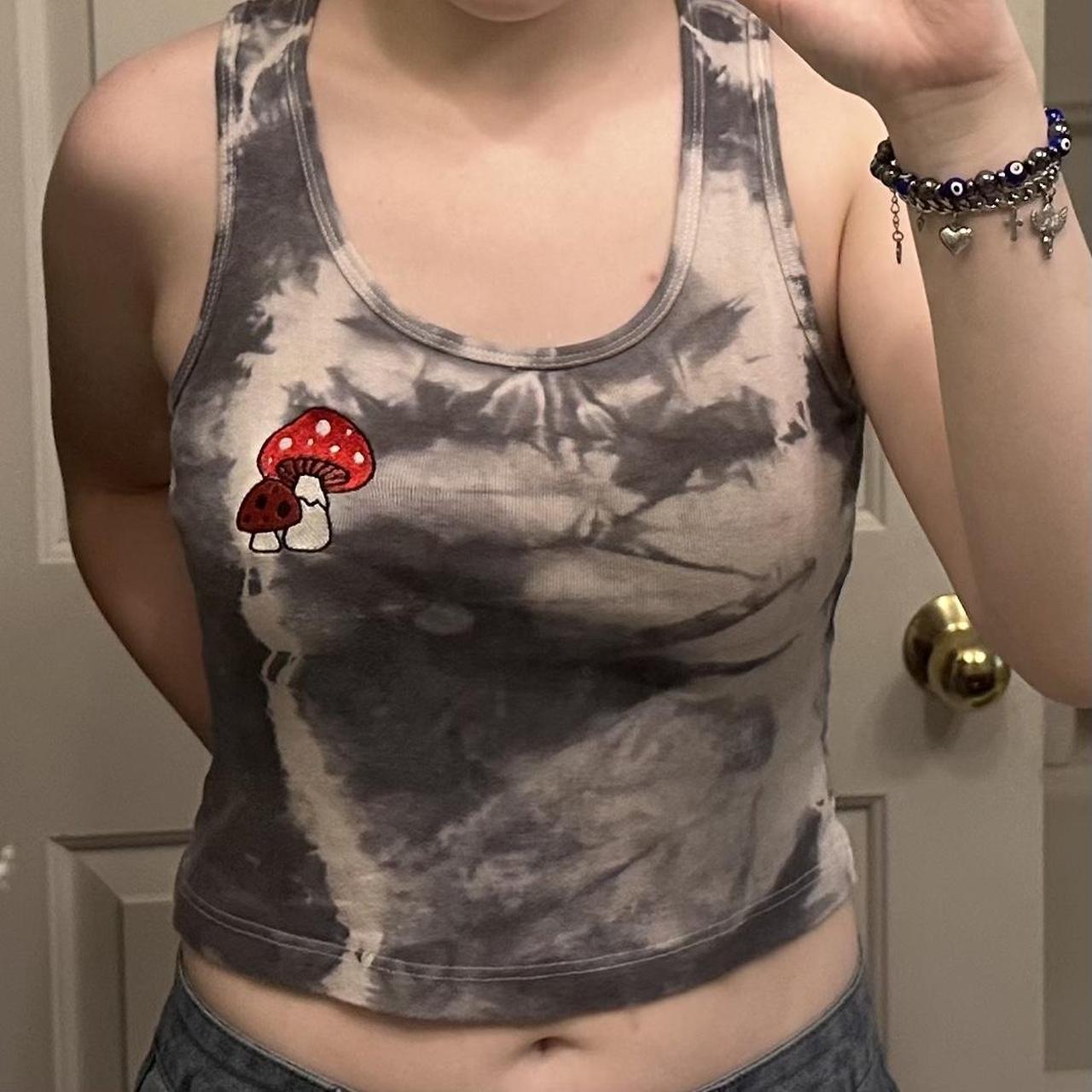 item listed by kindadumbblonde