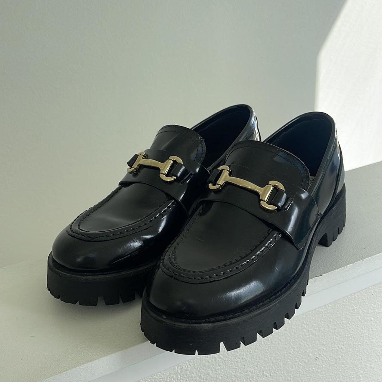 Steve Madden Loafers- only worn once and in great... - Depop