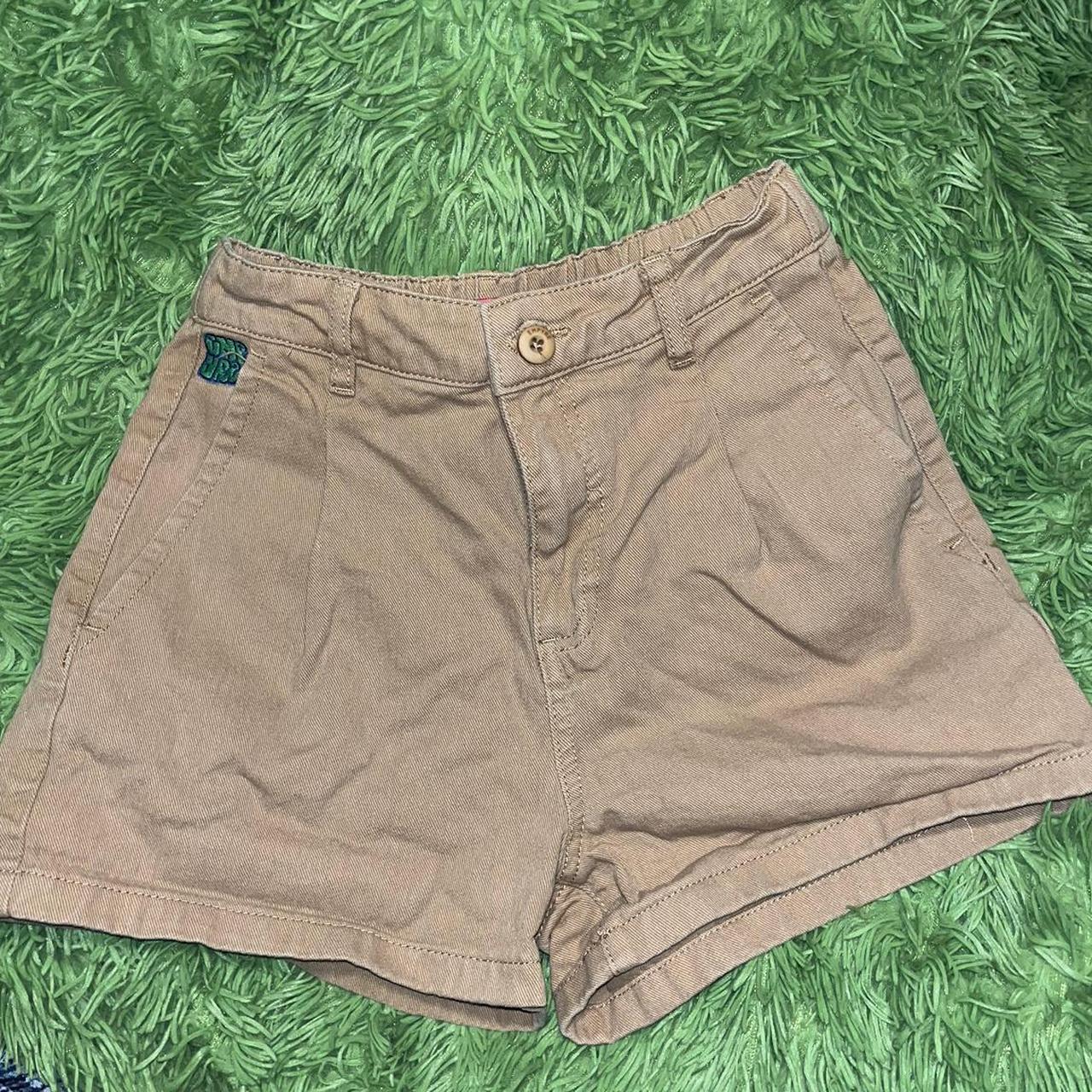item listed by eyezofjade