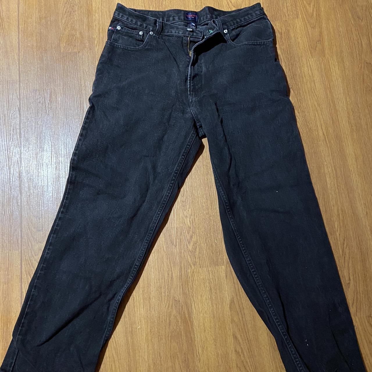 Black Tommy jeans 35/22 Good condition - Depop