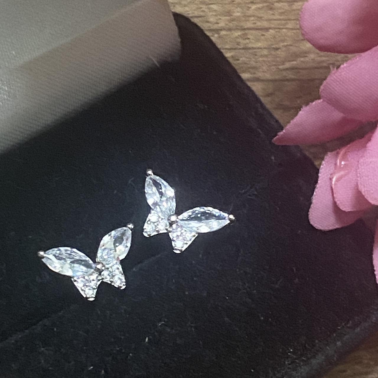 item listed by lotusjewelers